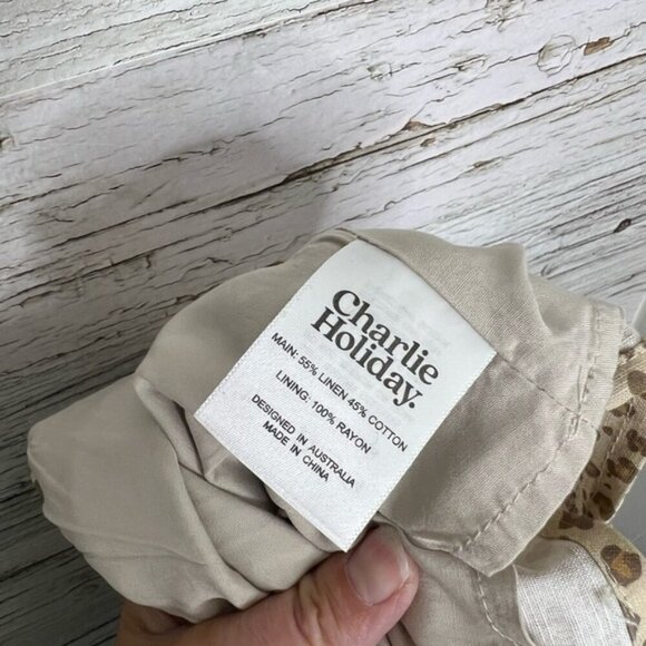 Charlie holiday short leopard print  lace up size small - Picture 6 of 6